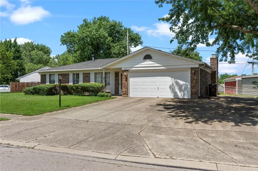 227 Cambridge Drive, Fairborn, OH 45324 - #2