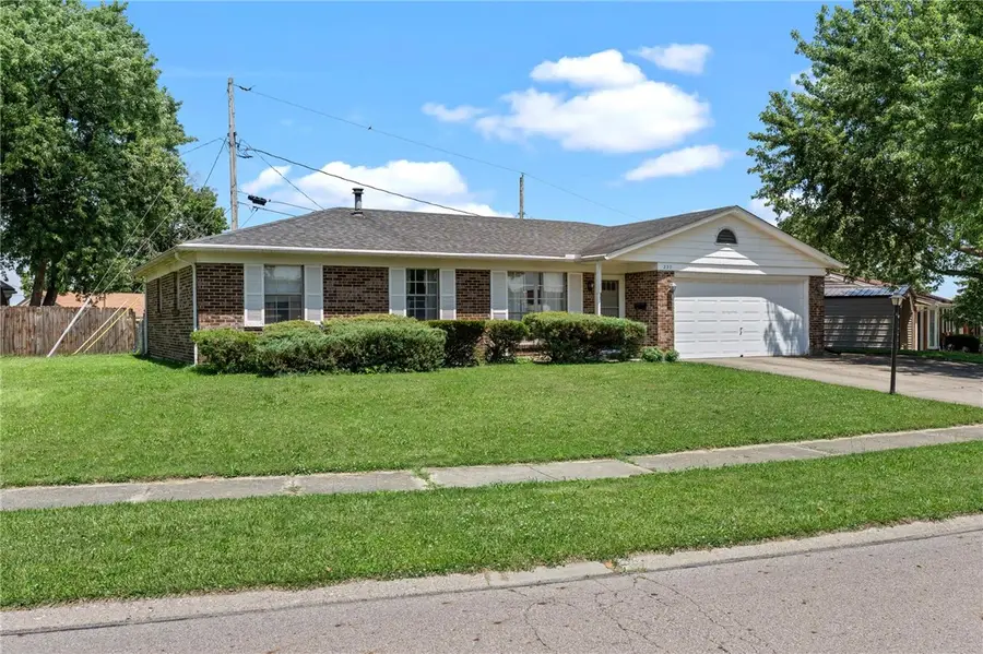 227 Cambridge Drive, Fairborn, OH 45324 - #3