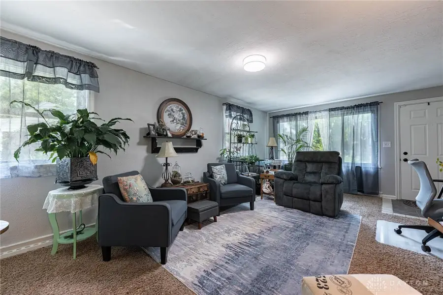 1118 Robin Road, Springfield, OH 45503 - #3