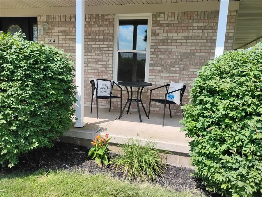 304 S Locust Street, Arcanum, OH 45304 - #3