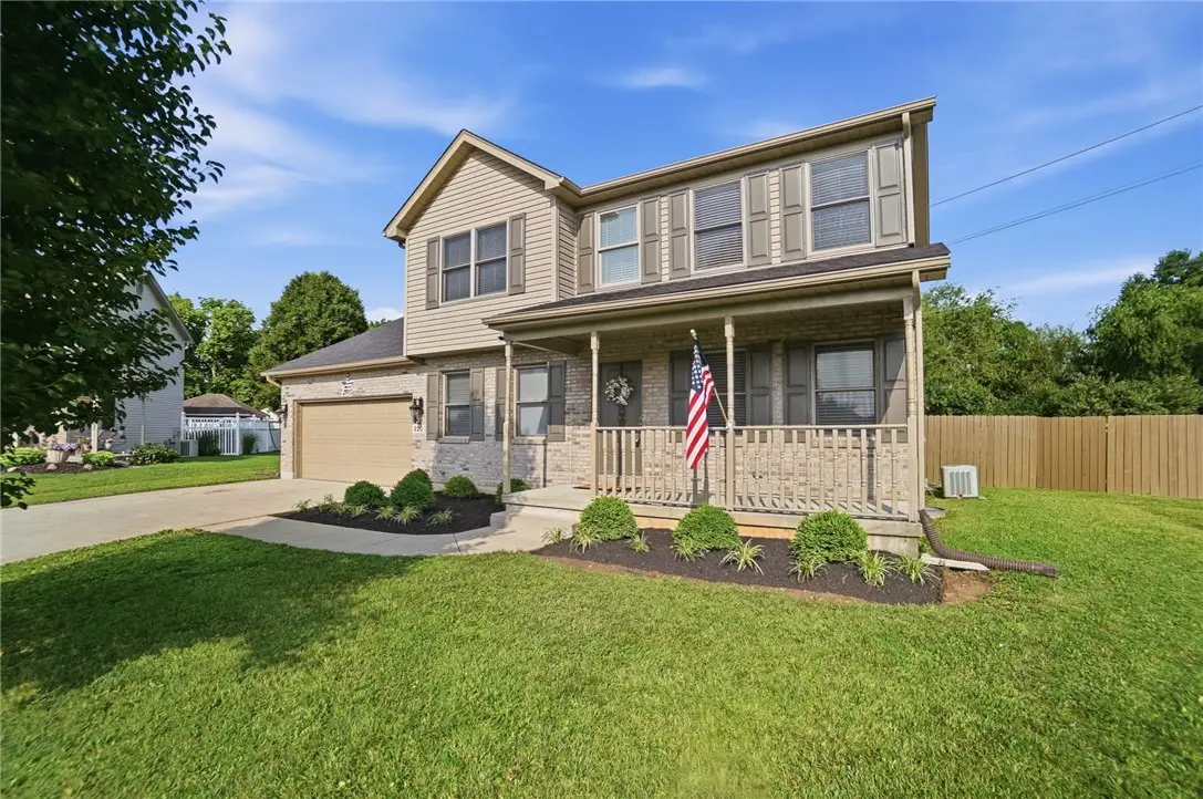 220 Auburn Meadows Court, Carlisle, OH 45005 - #1