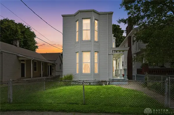 202 W 69th Street, Cincinnati, OH 45216