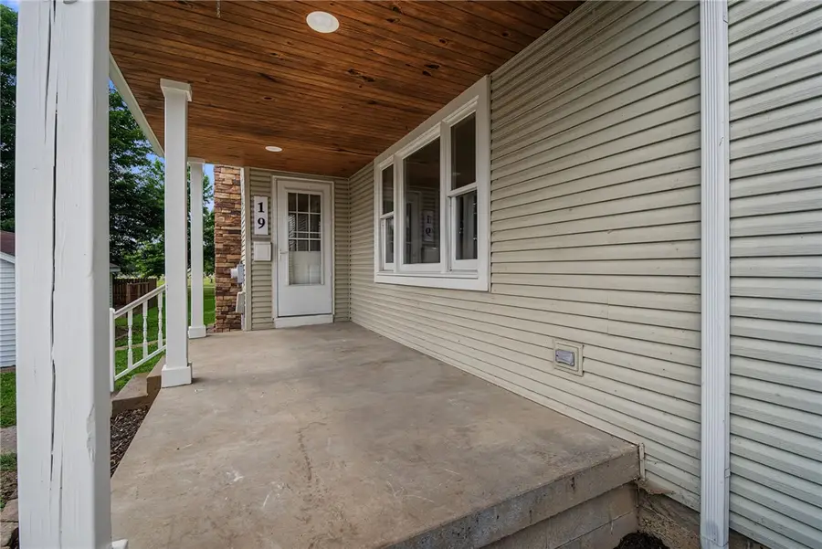 19 Verity Street, Jamestown, OH 45335 - #3