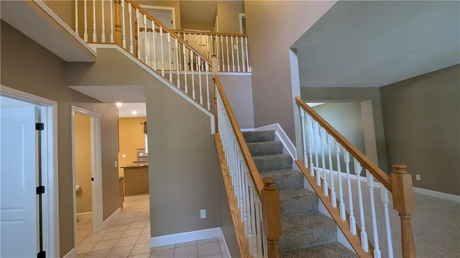 25 Clay Manor Court, Springboro, OH 45066 - #3