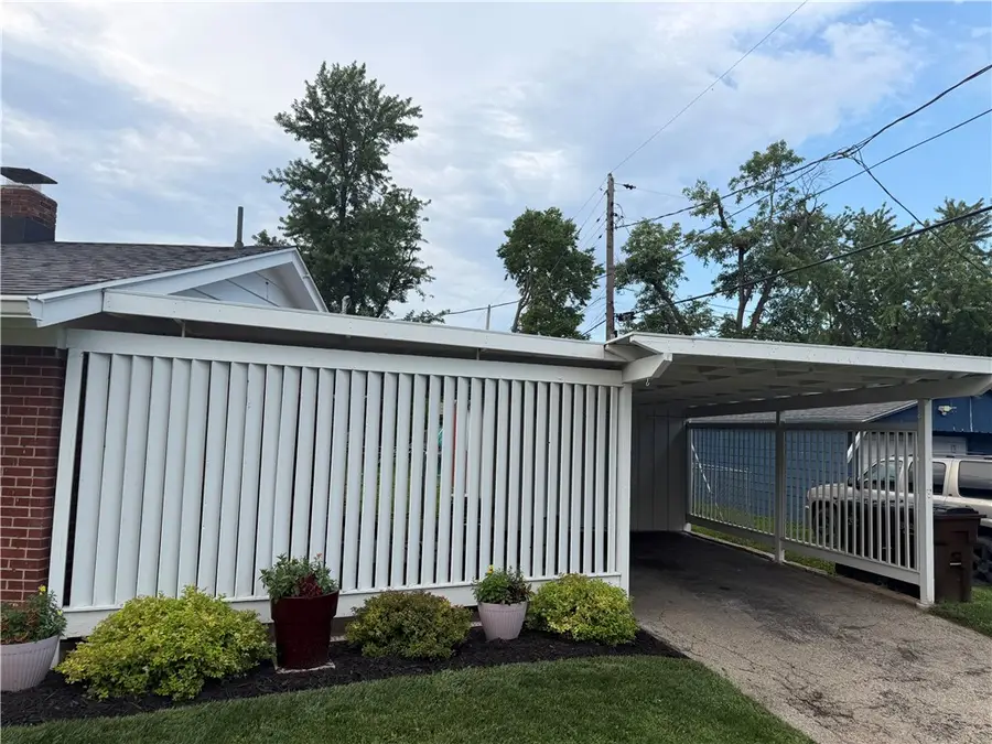 5041 Glouster Avenue, Riverside, OH 45431 - #3
