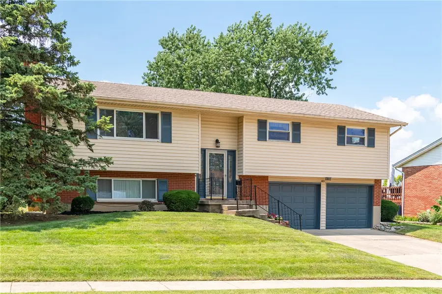 827 Moon Court, Miamisburg, OH 45342 - #2