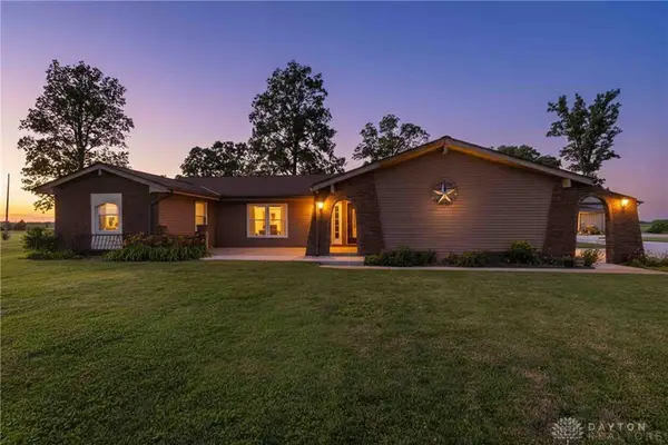 18477 Linker Road, Jackson Center, OH 45334
