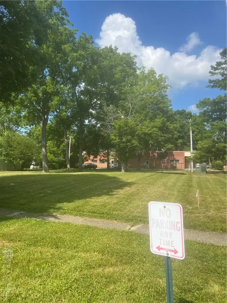 912 Livermore Street, Yellow Springs, OH 45387 - #2