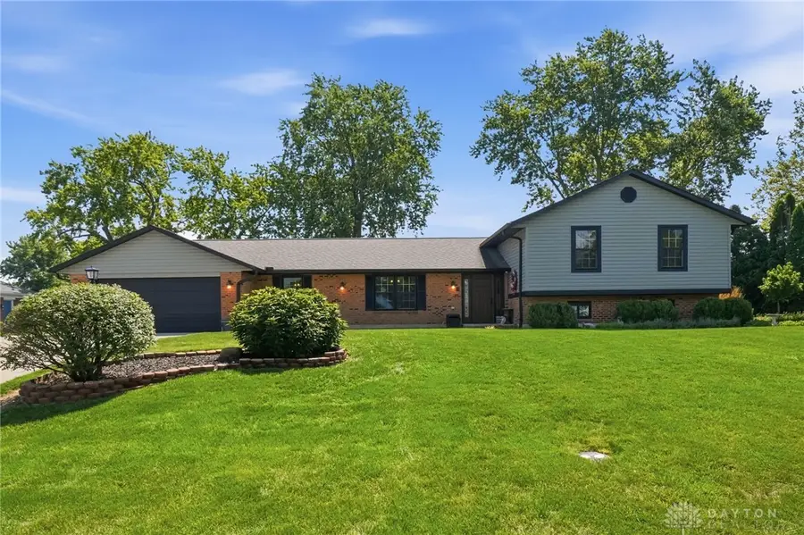 3695 Meadowcourt Drive, Beavercreek, OH 45431 - #2