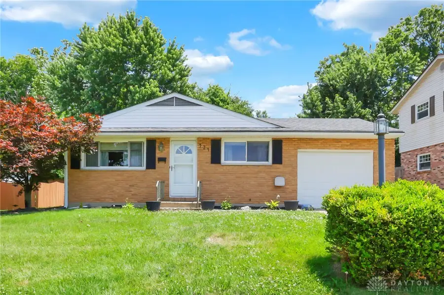 524 Carolyn Drive, Miamisburg, OH 45342 - #3