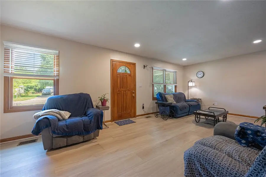 1658 Bowman Drive, Xenia, OH 45385 - #3