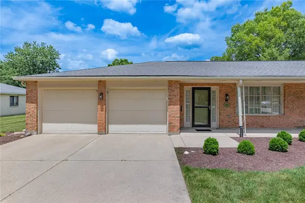 311 Kimbary Drive, Washington Twp, OH 45458