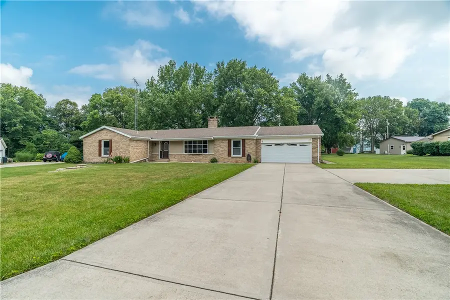 4405 Brunson Lane, Piqua, OH 45356 - #2