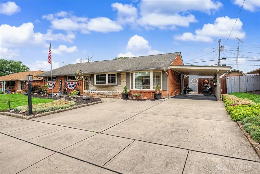 2213 Norway Drive, West Carrollton, OH 45439 - #2