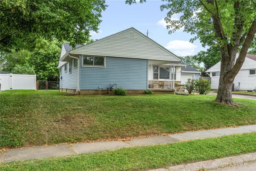 537 Lewis Drive, Fairborn, OH 45324 - #3