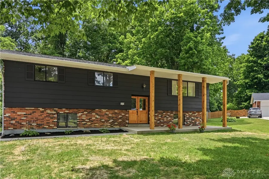3473 Sunnyside Drive, Beavercreek, OH 45432 - #2