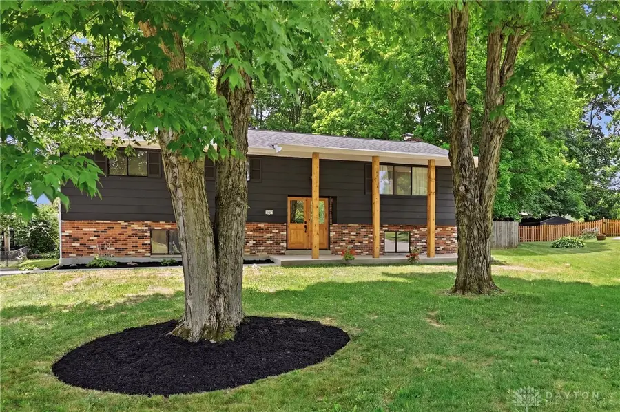 3473 Sunnyside Drive, Beavercreek, OH 45432 - #3