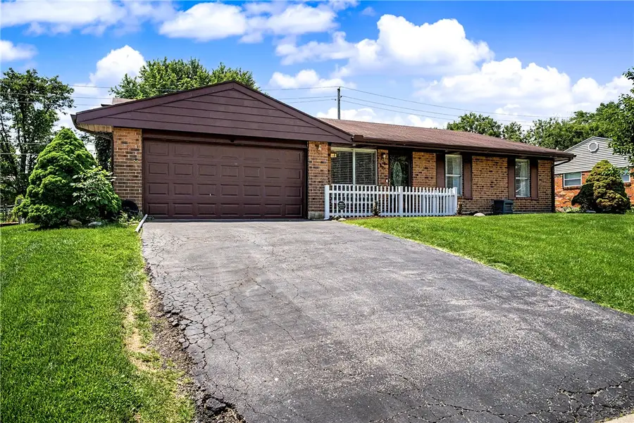 240 Orchard Hill Drive, West Carrollton, OH 45449 - #3