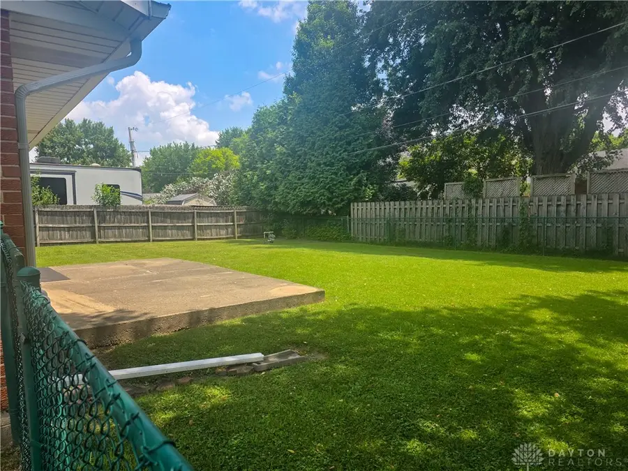 985 Hamlet Drive, Xenia, OH 45385 - #2