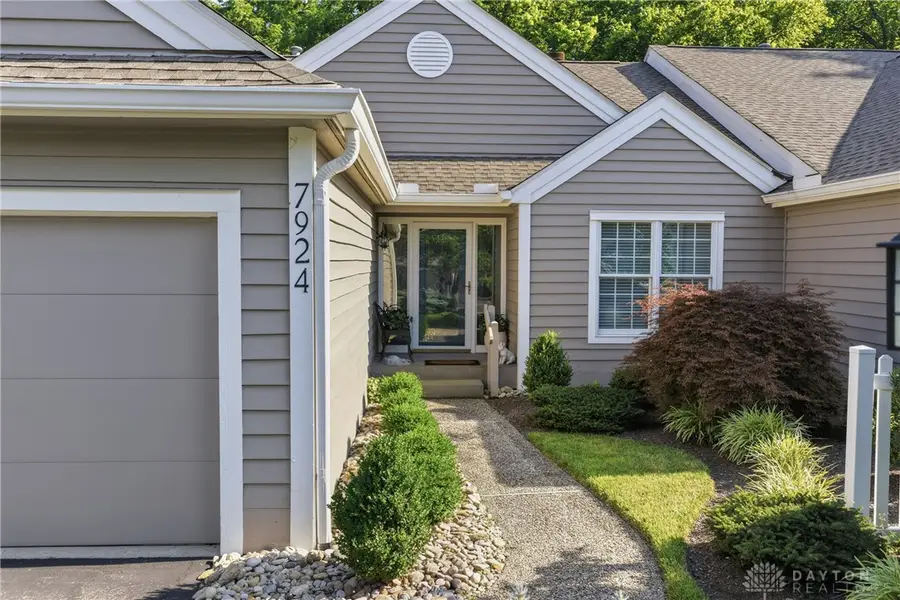 7924 Bar Harbor Drive, Forestville, OH 45255 - #3