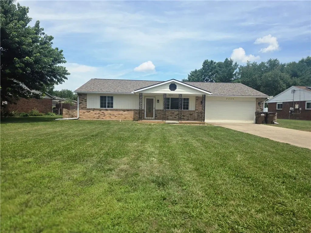 8206 Meadowlark Drive, Carlisle, OH 45005 - #1