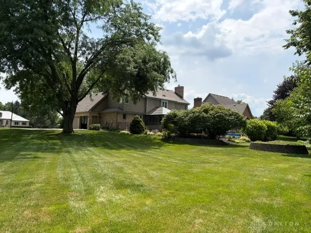2045 Canterbury Court, Troy, OH 45373 - #3