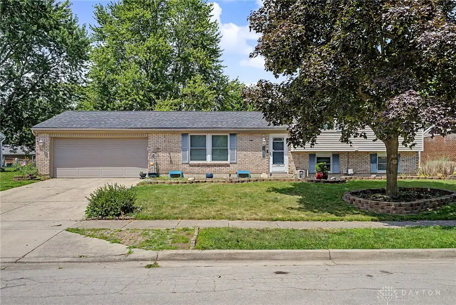 844 Sunset Drive, Englewood, OH 45322 - #2