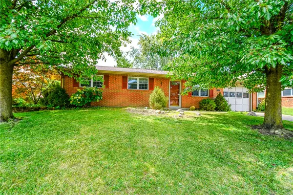 7240 Stonehurst Drive, Huber Heights, OH 45424