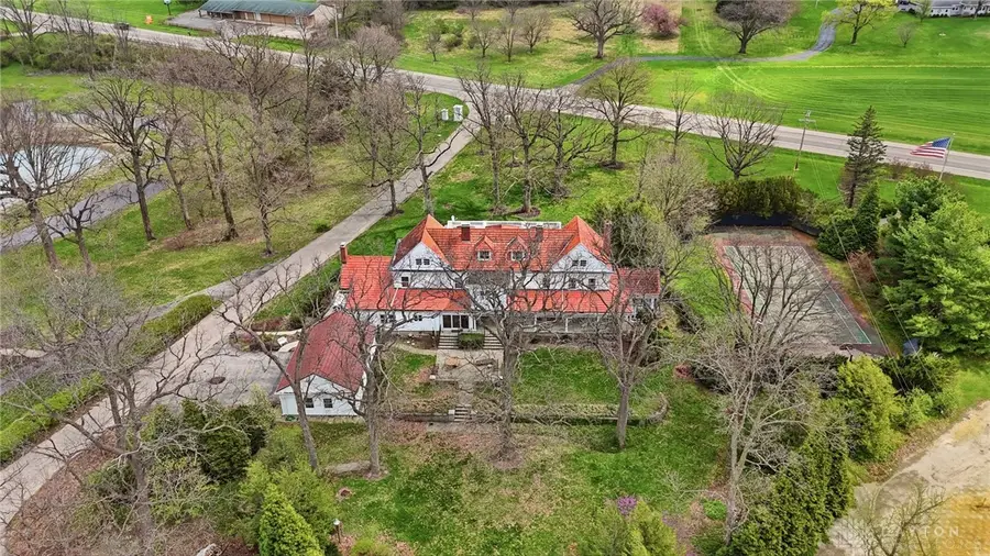407 N Dayton Lakeview Road, Bethel, OH 45344 - #3