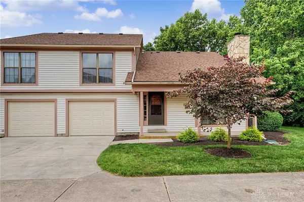 1390 Sanzon Drive, Fairborn, OH 45324