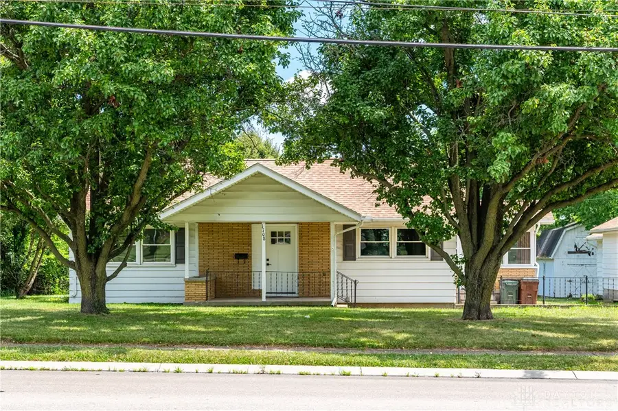 1708 S Maple Avenue, Fairborn, OH 45324 - #2