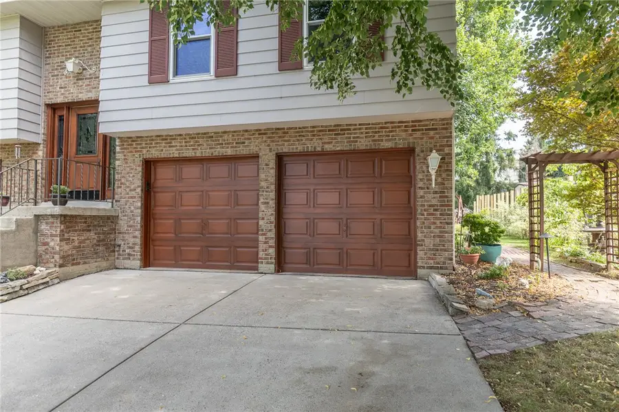 4731 Whitewood Court, Dayton, OH 45424 - #3