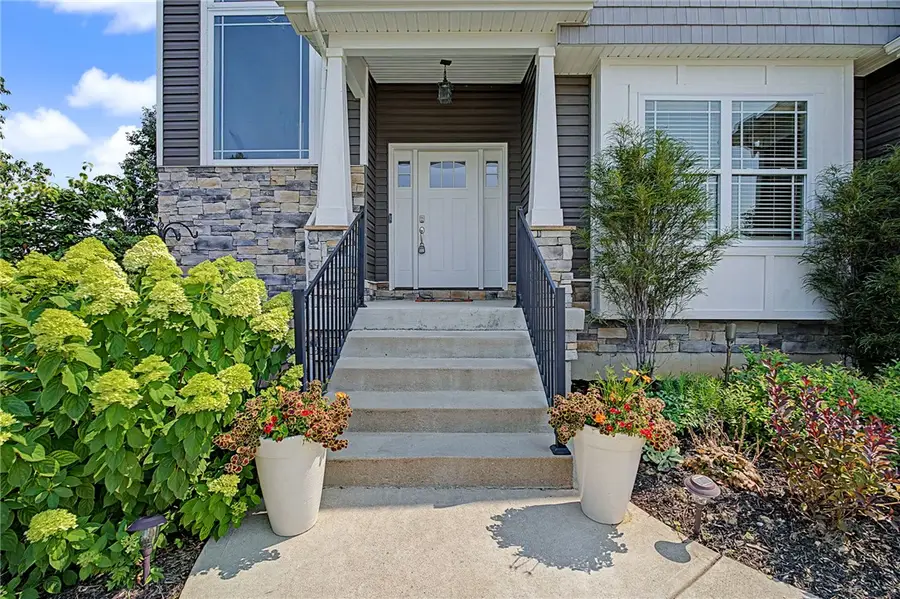 7728 Devonwood Court, Huber Heights, OH 45424 - #3