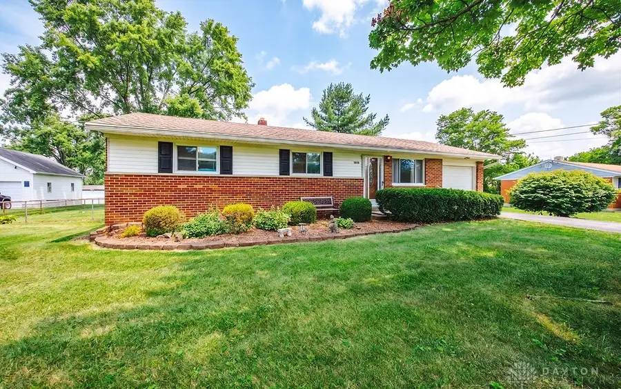 8036 Laray Drive, West Chester, OH 45069 - #2