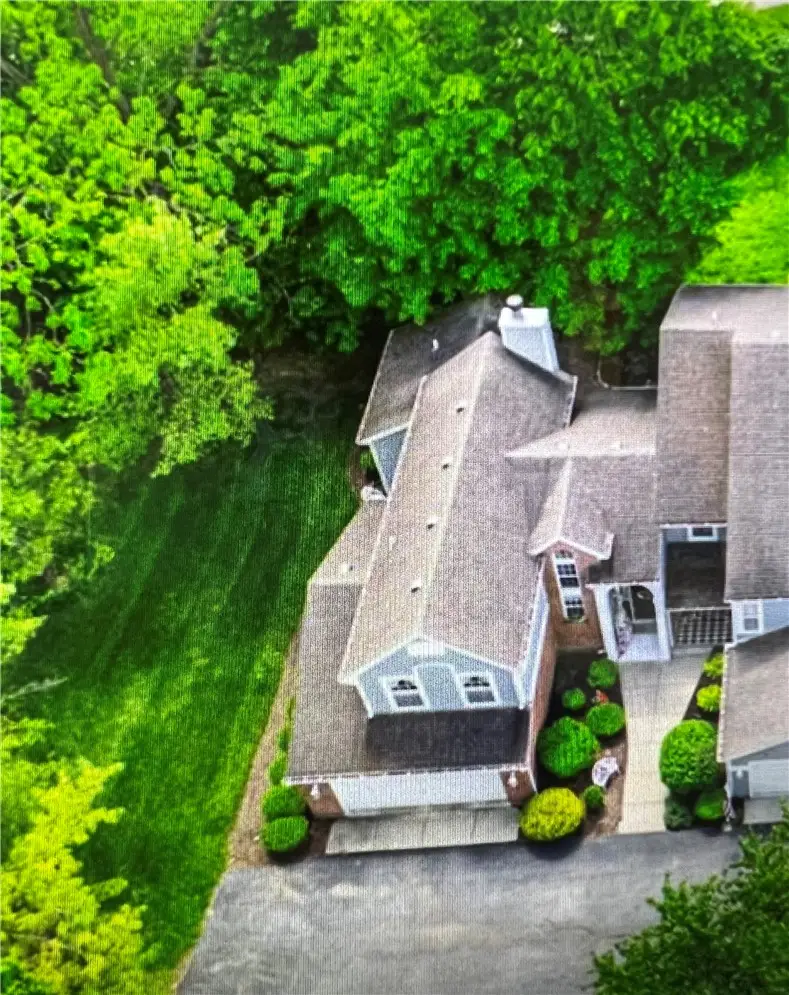 302 Elmwood Drive, Springboro, OH 45066 - #2