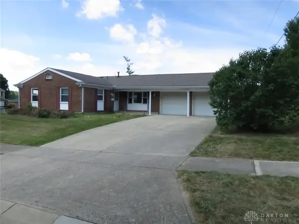 7001 Charing Court, Huber Heights, OH 45424