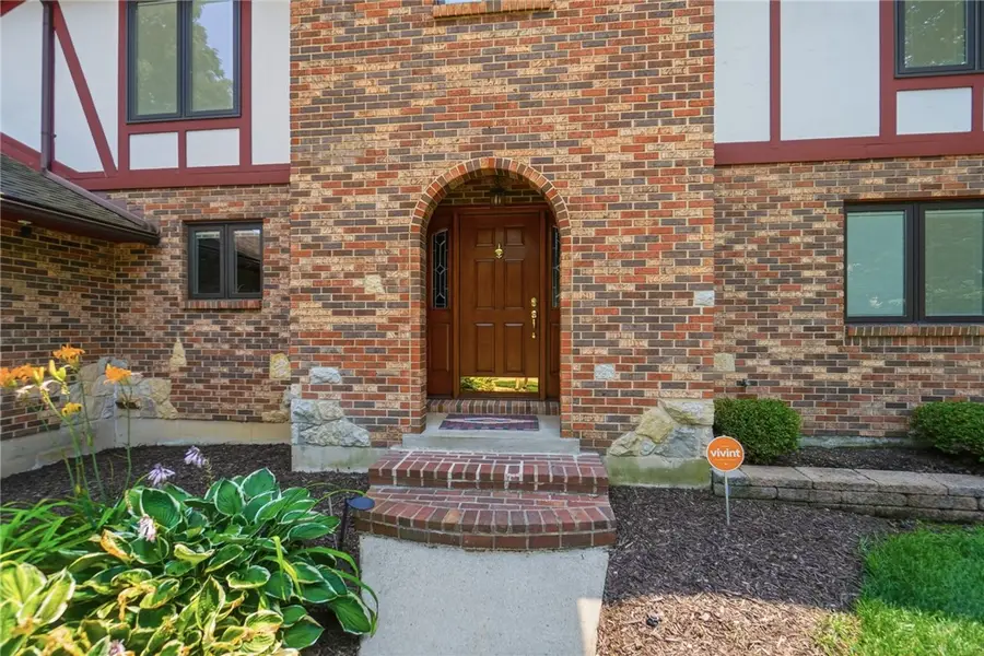 340 E Stonequarry Road, Vandalia, OH 45377 - #3