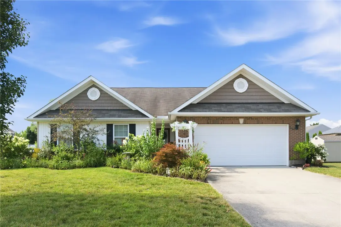61 Ascot Glen Drive, Franklin, OH 45005 - #1