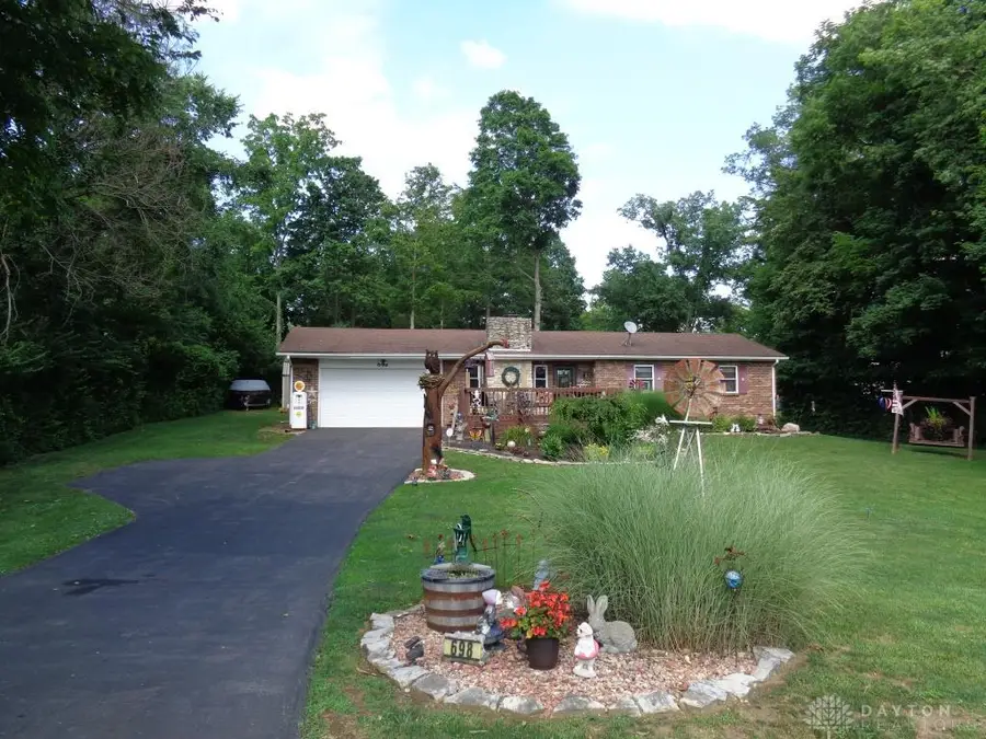698 Lakengren Drive, Eaton, OH 45320 - #2