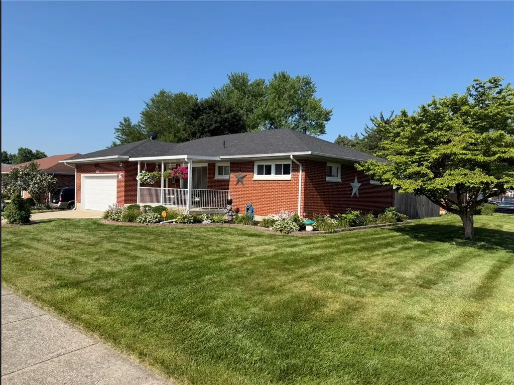 4605 Laredo Street, Springfield, OH 45503 - #1