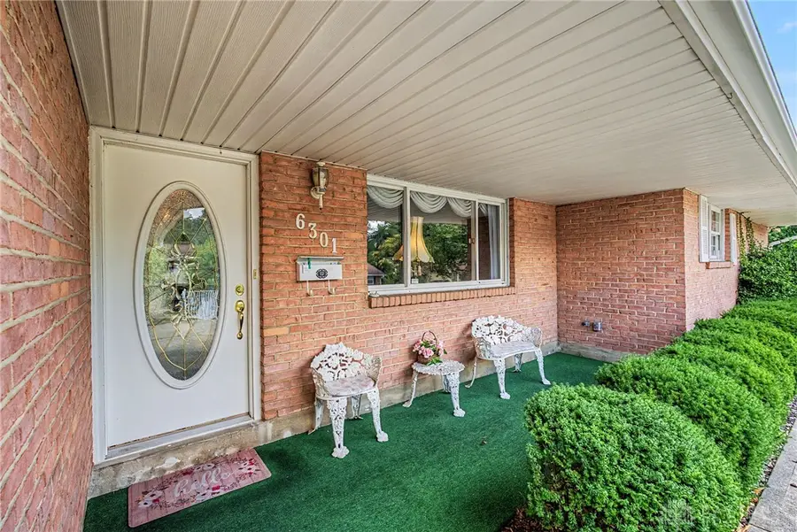 6301 Blossom Park Drive, West Carrollton, OH 45449 - #3