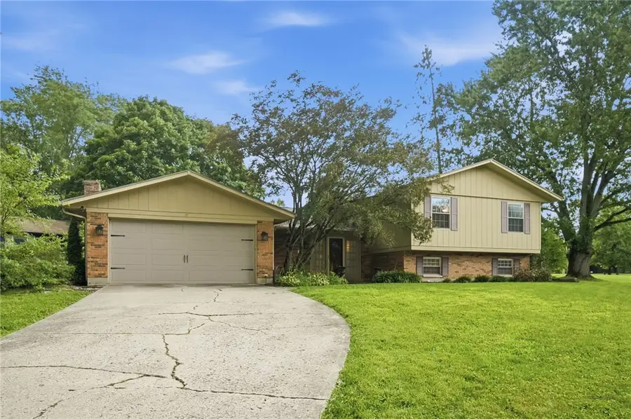 8800 Sugarcreek Point, Washington, OH 45458 - #2