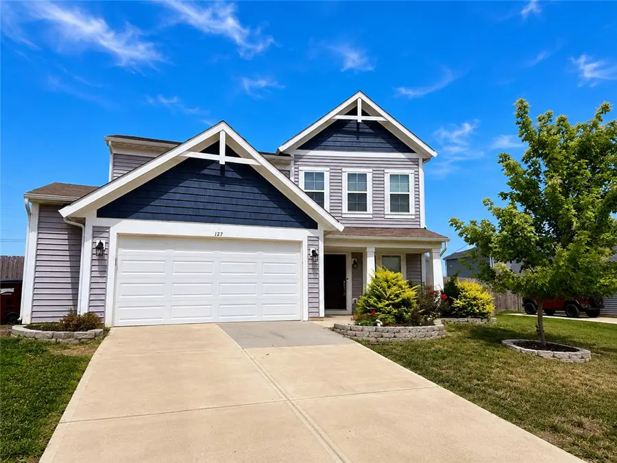 127 Brooke Parke Avenue, Brookville, OH 45309 - #2
