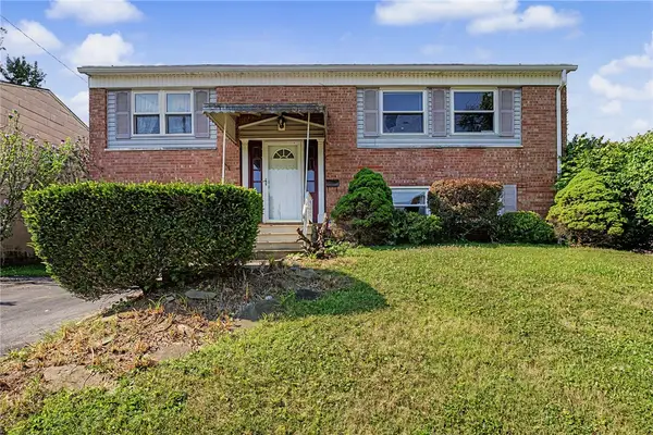 334 Ellenwood Drive, West Carrollton, OH 45449