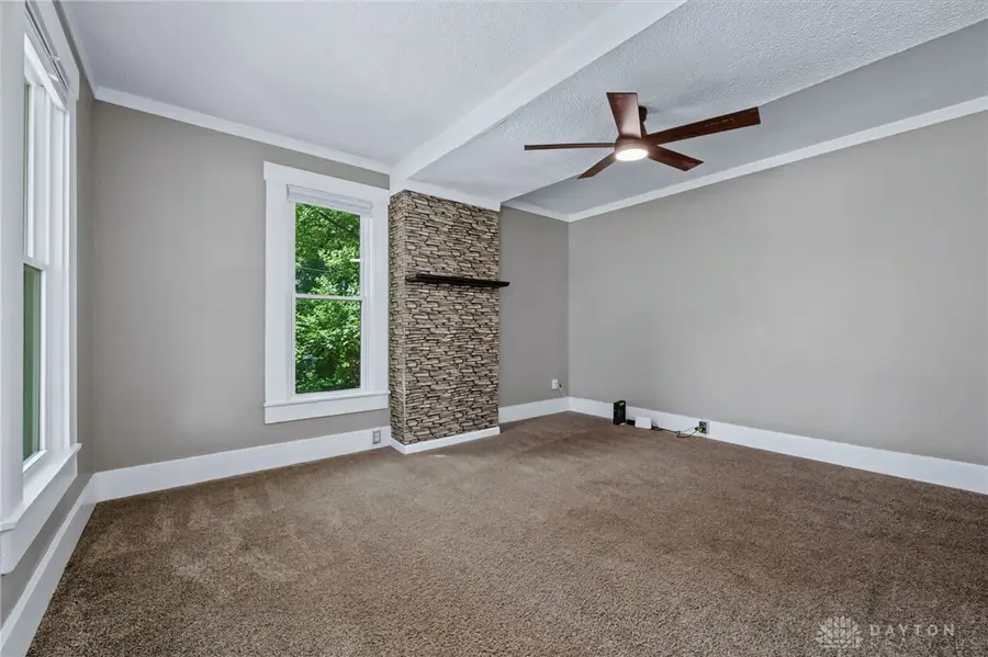 411 E Sycamore Street, Miamisburg, OH 45342 - #3