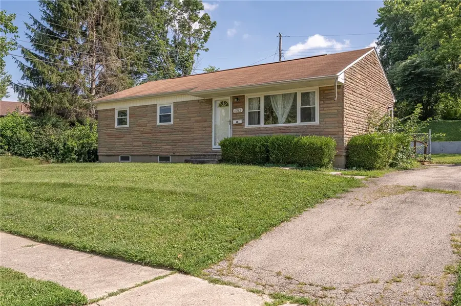 1312 Hemlock Drive, Fairborn, OH 45324 - #3