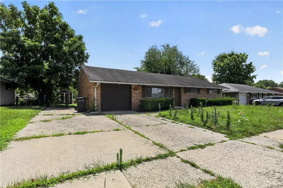 2196 Owendale Drive, West Carrollton, OH 45439 - #2