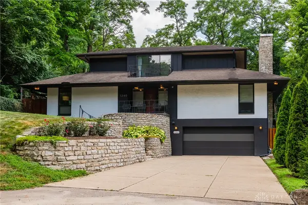 1260 Brooklands Road, Kettering, OH 45409