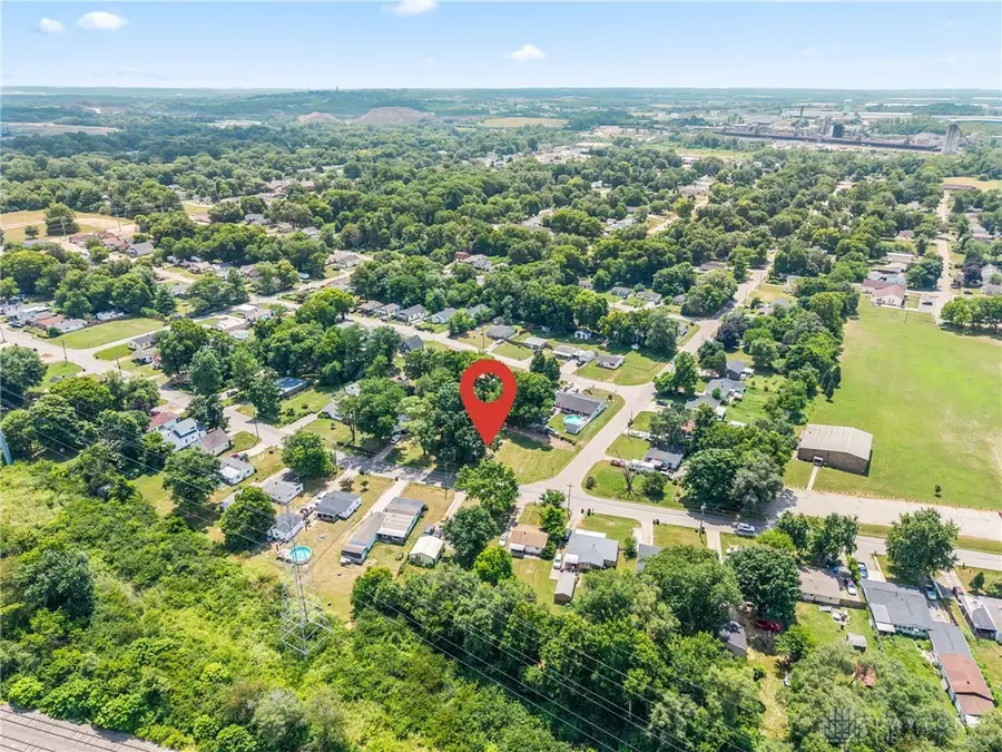 1516 Pershing Avenue, Middletown, OH 45044 - #3