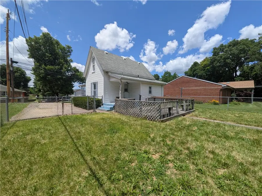 320 N 11th Street, Miamisburg, OH 45342 - #3